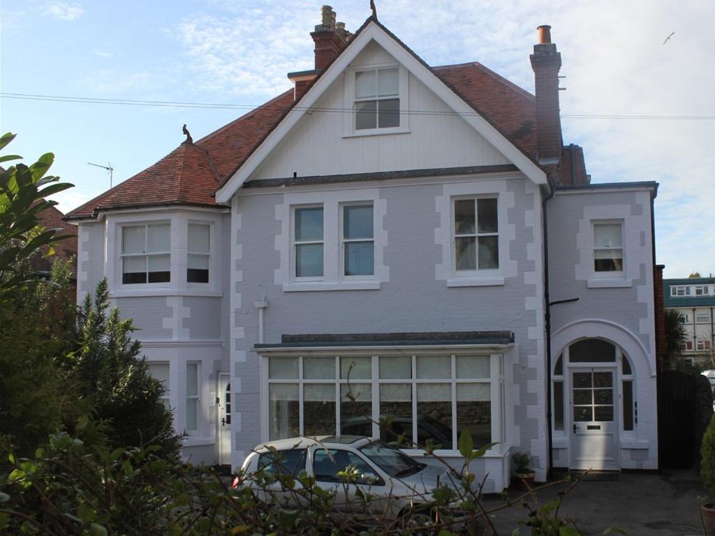 Beachcomber Holiday Apartments Swanage Eksteriør billede